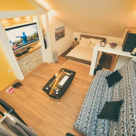 Apartman Las Vegas Belgrado Esterno foto